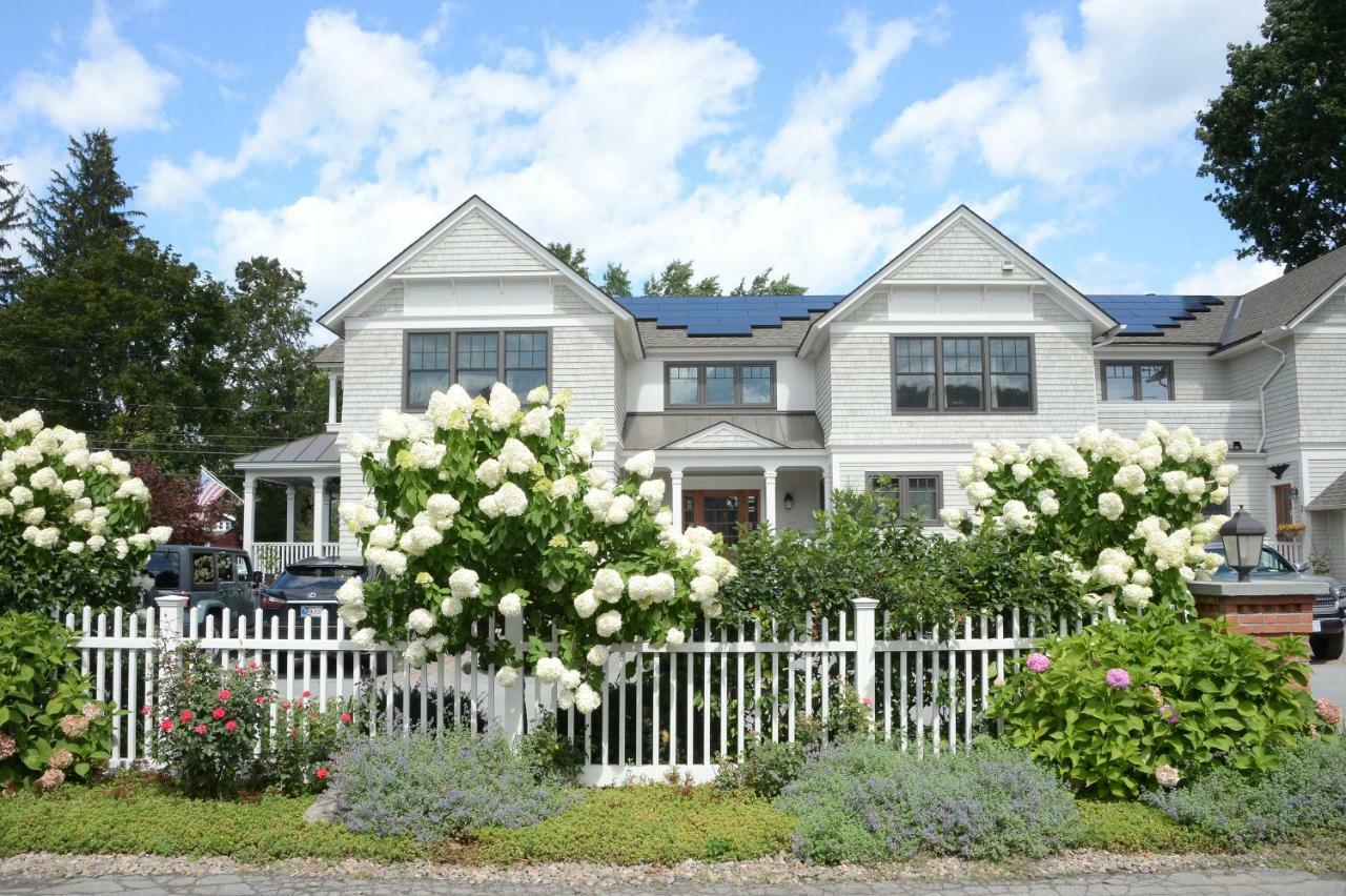 The Springwater Bed And Breakfast Saratoga Springs Exterior foto